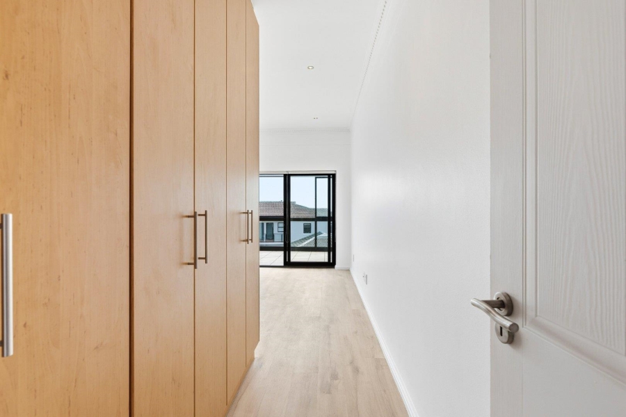 To Let 2 Bedroom Property for Rent in Big Bay Western Cape